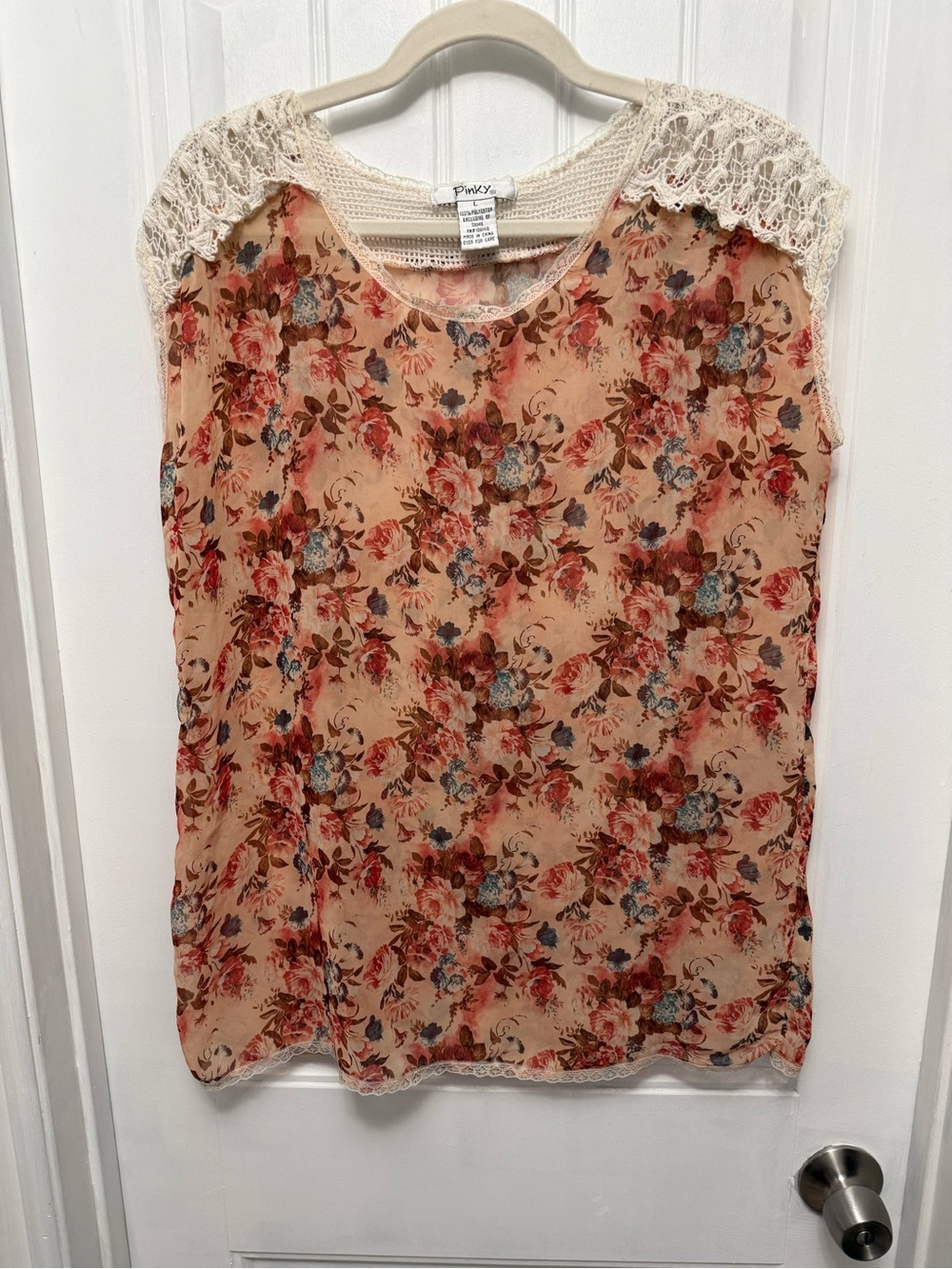Pinky Sleeveless Large Floral Tank Cream Crochet Lace Accent Top (46-4)